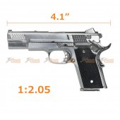 1:2.05 M945 Die-Cast Metal Gun Model